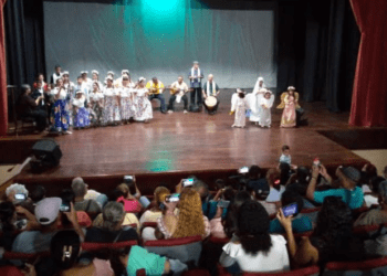Niños del Taller de canto tradicional cerraron el año con la obra “Sueño de Navidad”