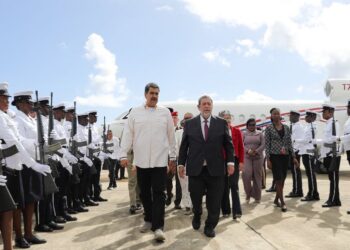 Venezuela y Guyana abordan la disputa por el Esequibo en San Vicente y las Granadinas