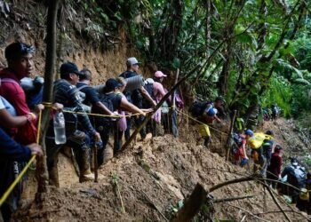 La crisis migratoria en 2023 en América: récord de migrantes y más restricciones