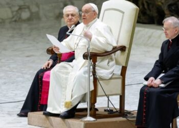 El papa Francisco aboga por el fin de las guerras