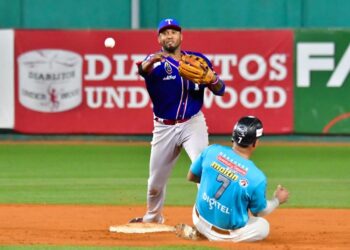 Tiburones derrotó a Bravos y acaricia el boleto al Round Robin