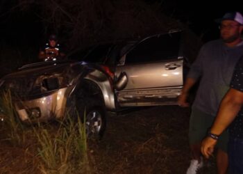 Accidente en la autopista José Antonio Anzoátegui dejó dos personas fallecidas