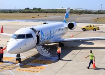 Extienden por tres meses más prohibición de vuelos entre Aruba y Venezuela