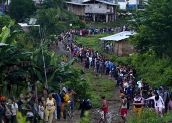 Migrantes venezolanos lideraron los cruces por el Darién al cierre de 2023