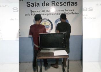 Polibolívar capturó a dos sujetos cuando supuestamente hurtaban en un centro comercial de Barcelona