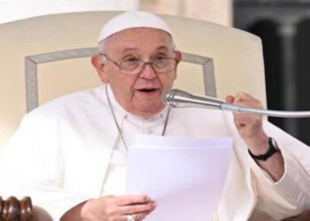 Papa Francisco pidió más compromiso de la humanidad en medio de serios conflictos