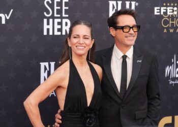 "Oppenheimer" vence en Critics Choice donde "Barbie" se conforma con premios menores