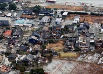 Elevan a 73 los muertos tras el terremoto en el oeste de Japón