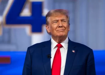 Los caucus de Iowa abren las primarias republicanas con Trump como claro favorito