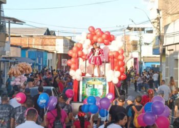 Carúpano se vistió de fiesta con la segunda caravana oficial de los carnavales 2024