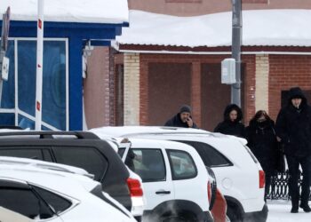 Rusia niega la entrega del cadáver de Navalni a su madre por tercer día consecutivo