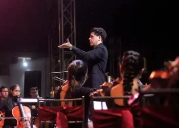 OFMA inicia su calendario 2024 con una noche de baladas a la luz de las velas