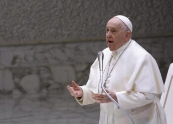 El papa advierte que la paz está en riesgo "hoy más que nunca" en muchos lugares
