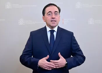 Albares: la política española con Venezuela no cambiará pese al caso de Rocío San Miguel