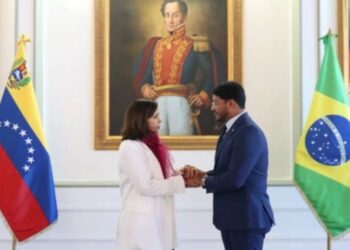Llegó a Venezuela la nueva embajadora de Brasil, Glivania María de Oliveira