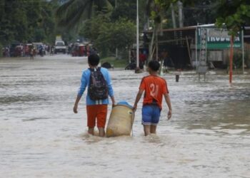 Al menos 16 muertos y tres desaparecidos por inundaciones en Filipinas