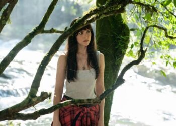 Dakota Johnson es "Madame Web", la heroína clarividente de Marvel