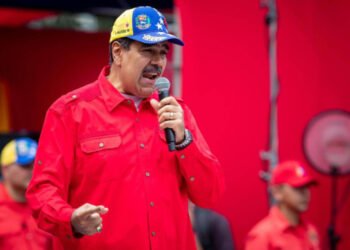 Maduro pide a los productores de alimentos convertirse en un "poderoso sector exportador"