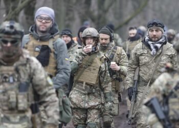 Ucrania derriba el cuarto avión de combate ruso en dos días en el frente del este