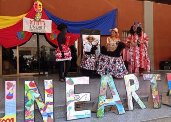 Estudiantes de la Unearte Carúpano presentaron proyecto sobre el Carnaval