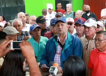 CVG negocia eliminar bolsas CLAP a cambio de subsidio de 100 dólares para activos, jubilados y no requeridos