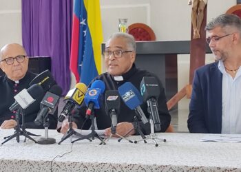 Autoridades presentan cronograma Semana Santa Lechería 2024