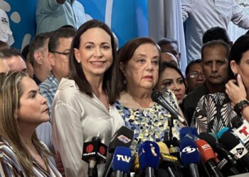 María Corina Machado agradece a Lula, Petro y Macron postura sobre comicios presidenciales