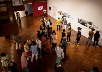 ONG y la Embajada neerlandesa inauguran en Caracas la exposición World Press Photo 2023
