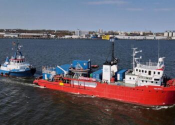 ONG alemana denunciará a Italia por bloquear 60 días su barco humanitario "Sea Eye 4"