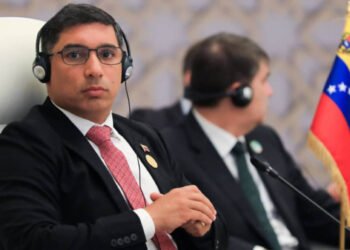 Venezuela evalúa nuevos negocios en materia gasífera con Bolivia y Trinidad y Tobago