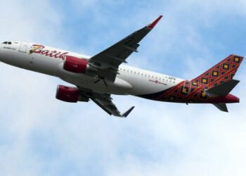 Indonesia investigará a la aerolínea cuyos dos pilotos se quedaron dormidos en pleno vuelo