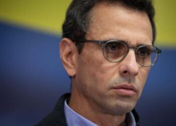 Capriles llama a garantizar una opción para enfrentar al chavismo en las presidenciales