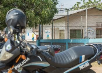 Padres denuncian amenazas de una banda criminal a escuelas en el noroeste de Venezuela