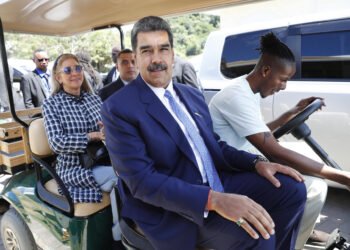 Maduro se compromete ante Lula a convocar elecciones en Venezuela en el segundo semestre