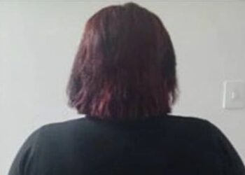 Una mujer fue detenida tras ser acusada de ejecutar procedimientos médicos ilegales