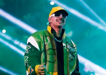 Peso Pluma y Feid son los favoritos de la novena edición de los Latin AMAs