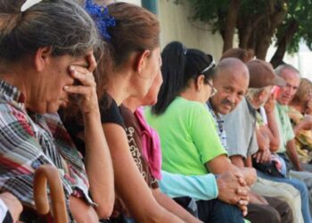 Pensionados piden apoyo a Naciones Unidas ante sus "condiciones precarias"
