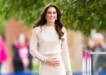 Princesa de Gales retoma el trabajo desde casa mientras prepara su regreso público