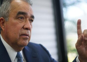 Precandidato opositor propone eliminar la reelección presidencial indefinida en Venezuela