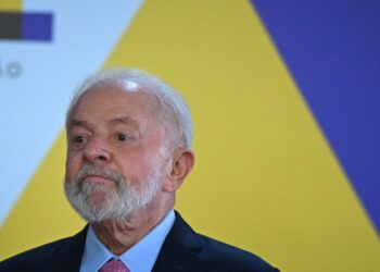 Lula "feliz" por la fecha de las elecciones en Venezuela, pero advierte a la oposición