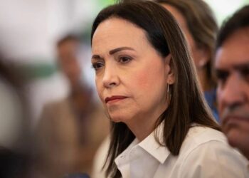 Machado dice que Lula está convalidando los atropellos de Maduro contra su candidatura