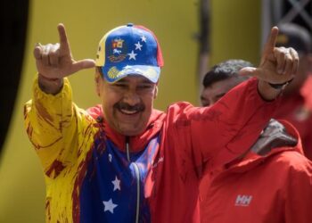 Maduro dice que el pueblo "volverá a conquistar una gran victoria" en las presidenciales
