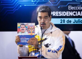 La principal alianza opositora alerta de "pretensión" de Maduro de "continuar persecución"