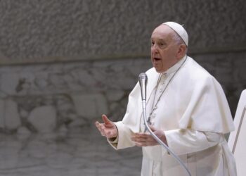 El papa anima a una "transición serena" en Haití con apoyo de la comunidad internacional