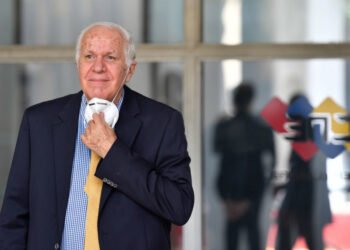Rafael Simón Jiménez:  <strong>“El régimen no está en condiciones de ganar ni por las buenas, ni por las malas”</strong>