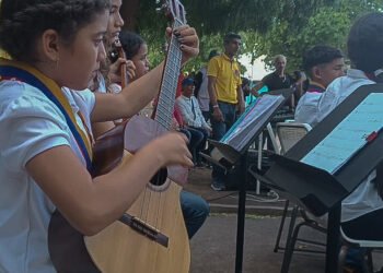 El cuatro sonó con fuerza en su día en la plaza Bolívar de Carúpano