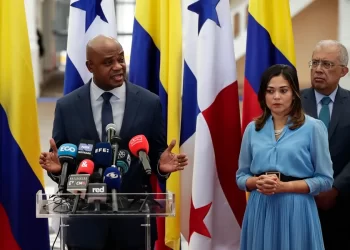 Panamá y Colombia niegan haber abandonado a los migrantes en la selva del Darién