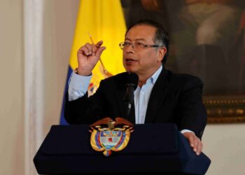 Presidente de Colombia se solidariza con México y pide respetar el derecho internacional