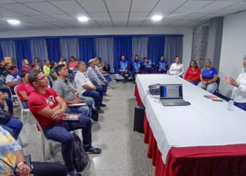 Operadores turísticos de Paria recibieron capacitación sobre el cumplimiento de deberes formales (+Fotos)