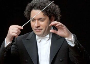 Gustavo Dudamel dirigirá la Orquesta del Liceu en el marco de Copa América de Vela